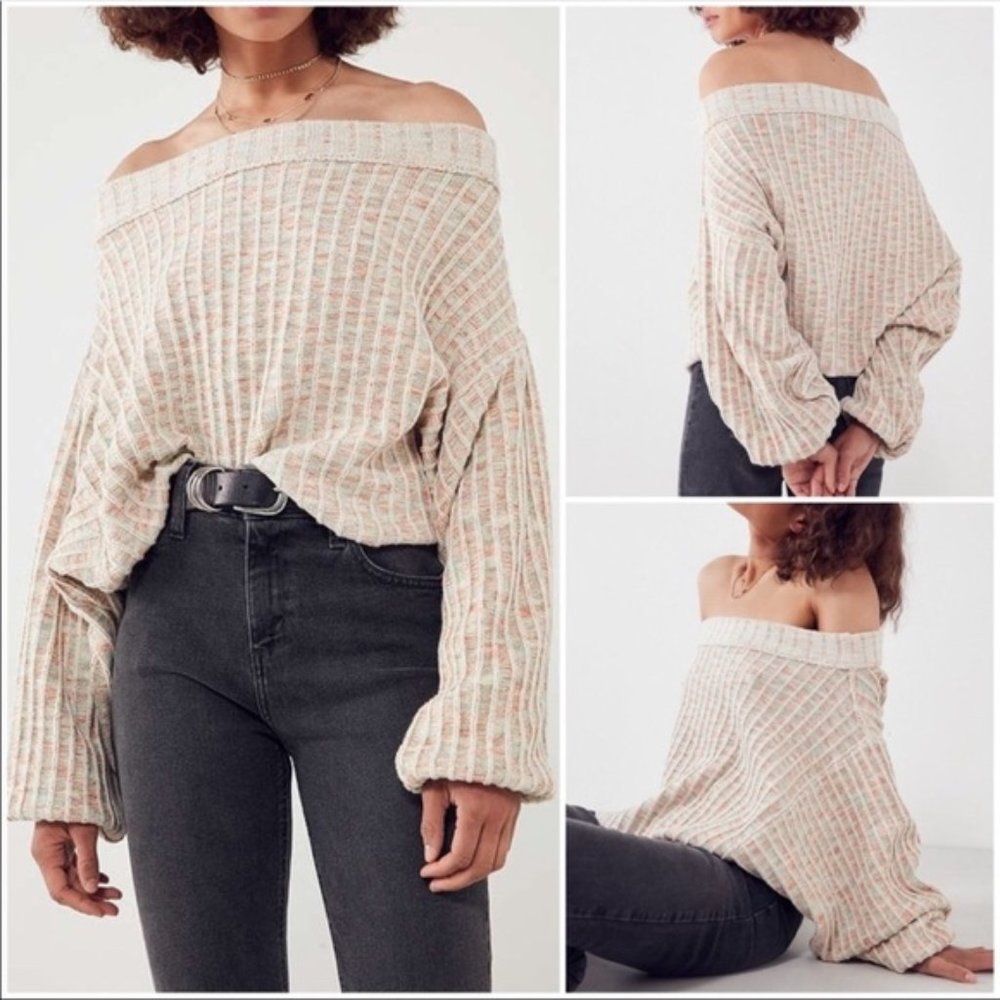 Urban Outfitters • Ecote Colby Oversized Off-The-Shoulder Ribbed Sweater